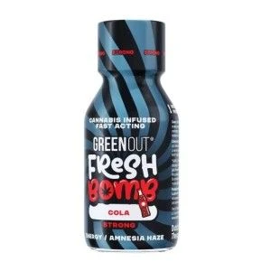 Shot Konopny GREEN OUT Fresh Bomb Cola - Strong -  -  - 69,00 zł - Green Out Fresh Bomb Cola, o smaku Cola, to smaczny, owocowy 
